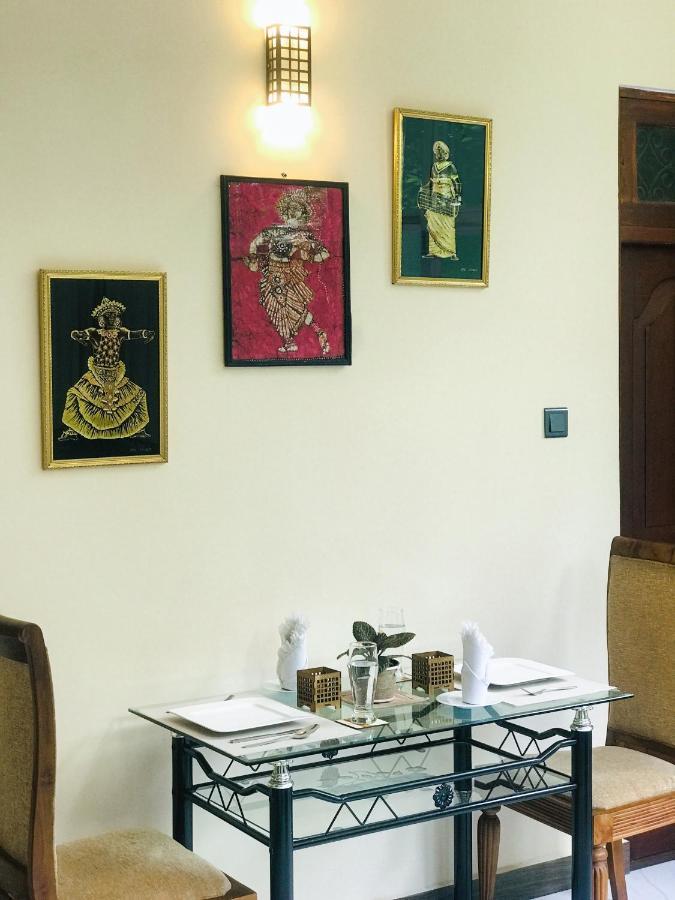 Tranquil Quarter Hotel Kandy Ngoại thất bức ảnh